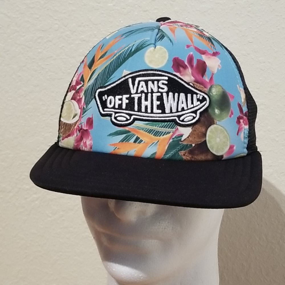 Van's off the wall trucker hat snapback‎